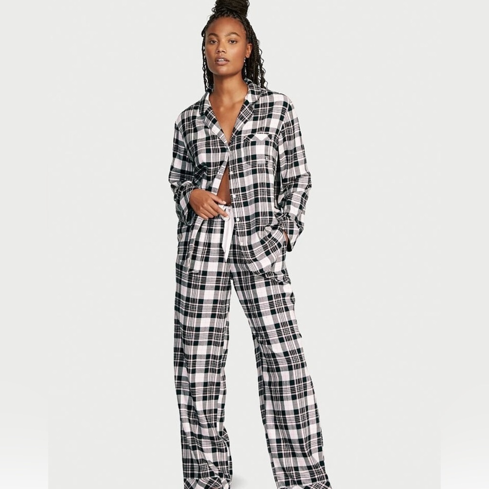 Heritage Victoria's Secret Black and White Checkered Pajama Set Brand New L